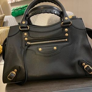 Grained calfskin small neo classic with gold tone hardware